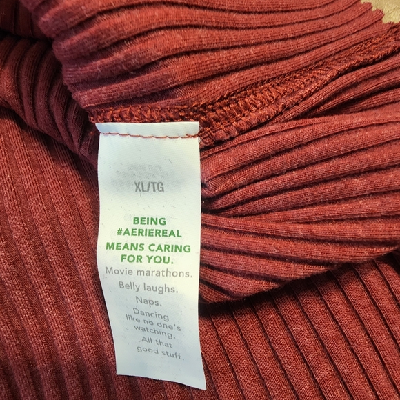 Aerie Ribbed Long Sleeve Henley - Red - Picture 4 of 4